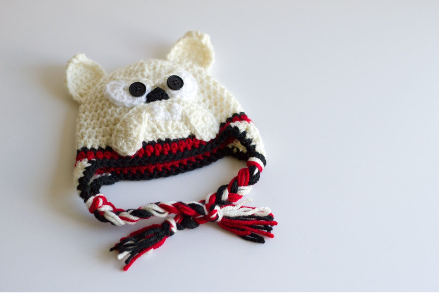 Crochet Bulldog Hat: Newborn to Child