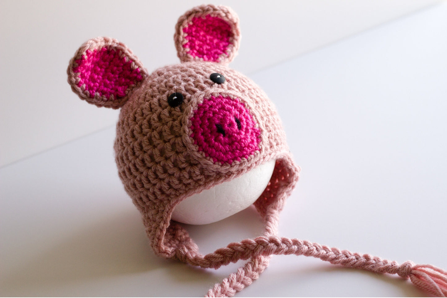 Crochet Pig Hat: Newborn to Child, Photo Prop