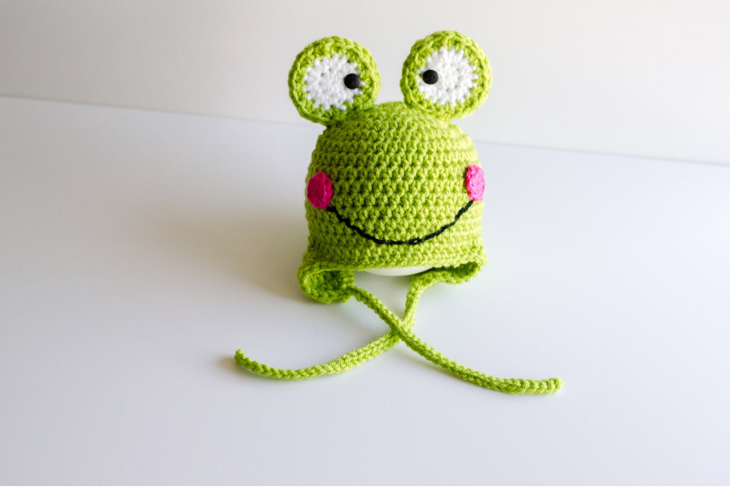 Crochet Frog Hat: Newborn to Child